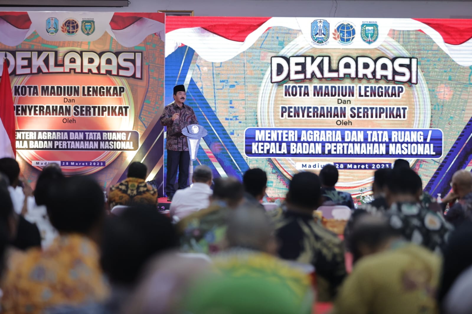 Foto 7 dari 8: Menteri ATR/BPN Resmikan Kota Madiun Jadi Kota Lengkap, Kota Madiun Pertama di Jatim Sekaligus Kedua Nasional