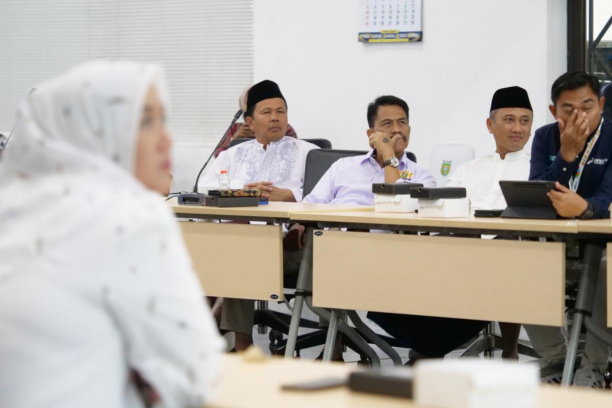 Foto 6 dari 9: High Level Meeting TPID Digelar, Atur Strategi Hadapi Inflasi dan Deflasi di Kota Pendekar