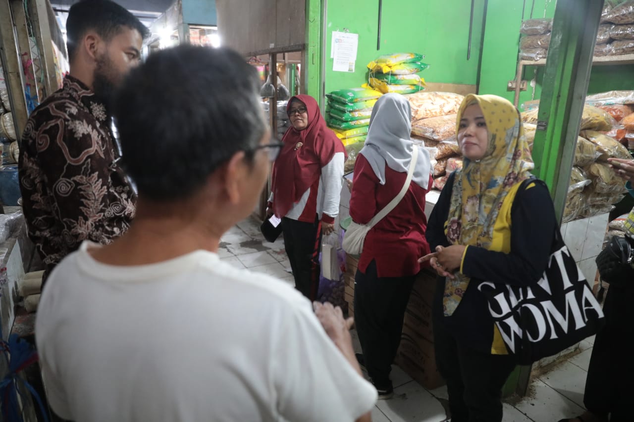 Foto 4 dari 9: Kenaikan Harga Beras Masih Jadi Perhatian Nasional, TPID Kota Madiun Pantau Stok Di Pasaran