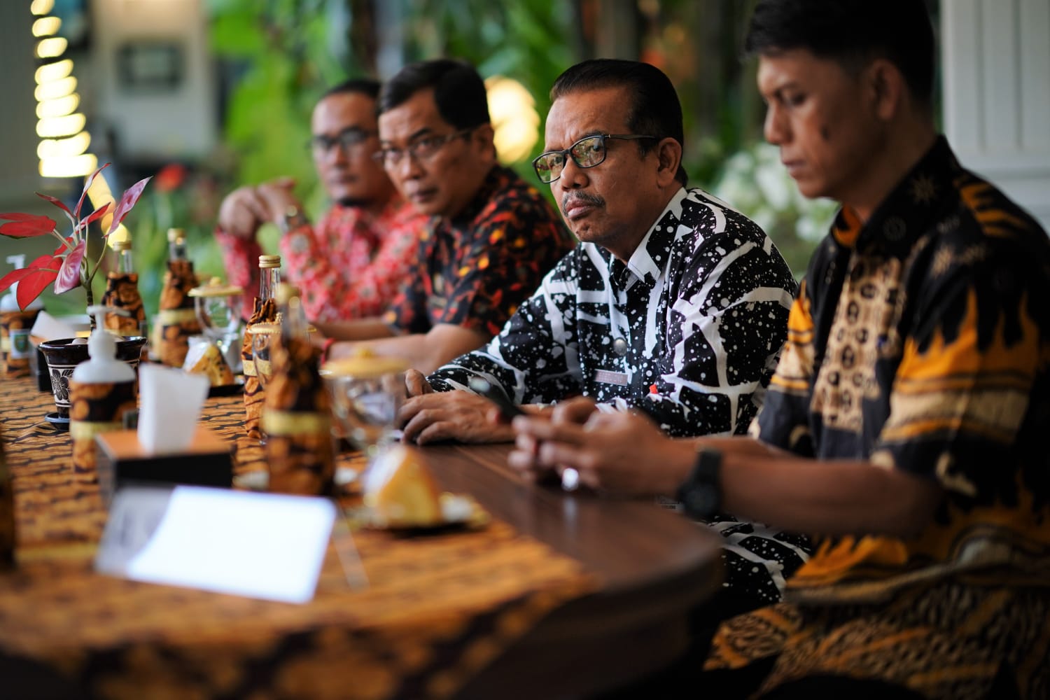 Foto 3 dari 6: Gelar Kopi Senja, Wali Kota Koordinasikan Hari Jadi Bersama Forkopimda
