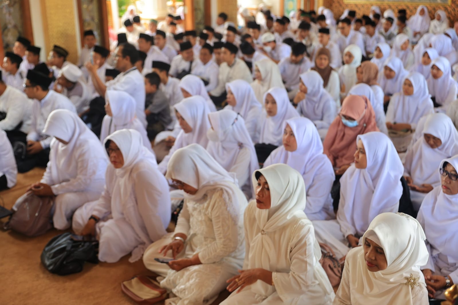 Foto 13 dari 13: Buka Khataman Alquran dan Tinjau Pondok Ramadan, Wali Kota: Ramadan Momentum Bangun Karakter Religius