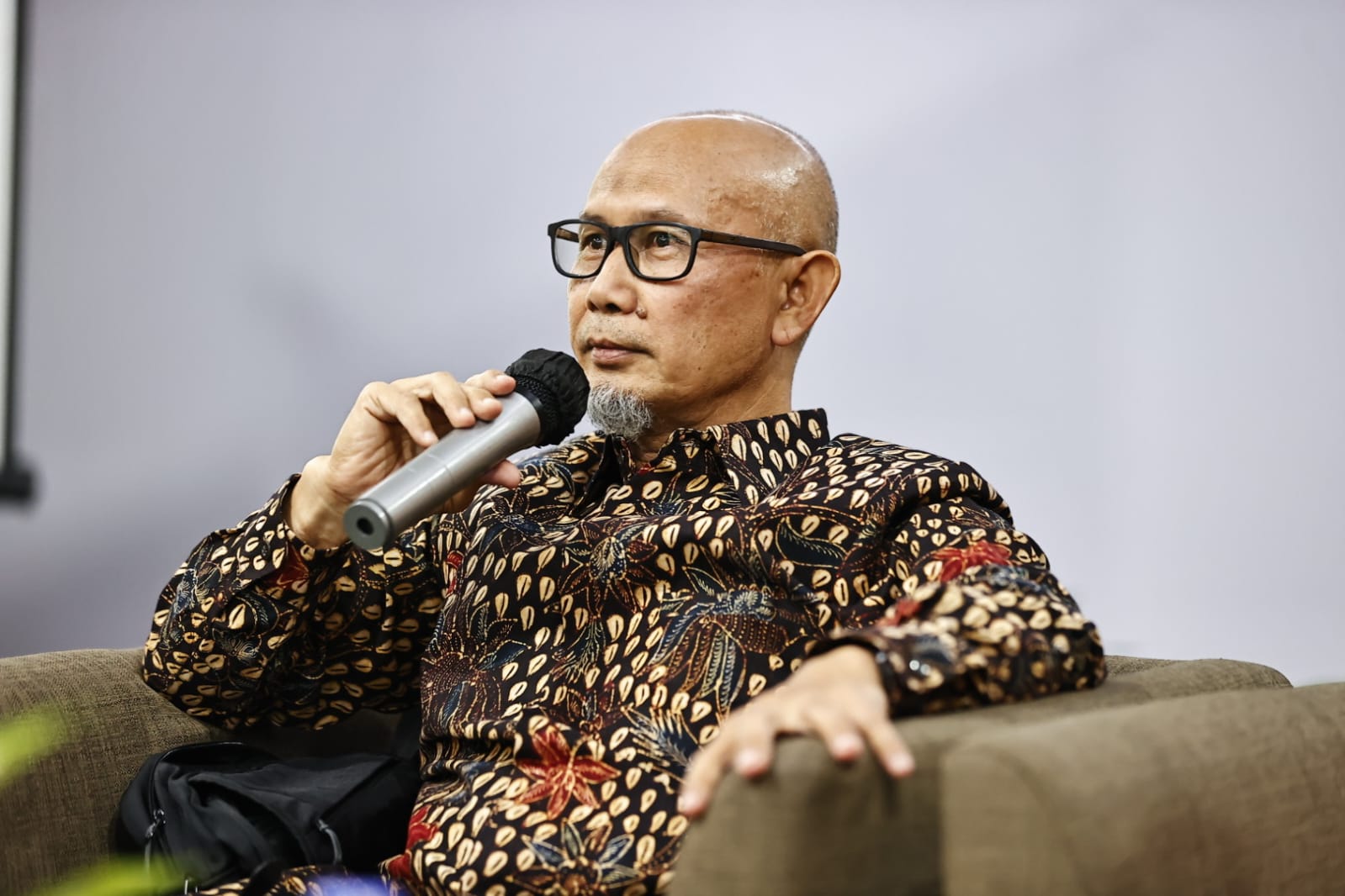 Foto 4 dari 12: Belajar Pengelolaan Lingkungan Skala Internasional, Wali Kota Hadirkan Narasumber Dari Singapura