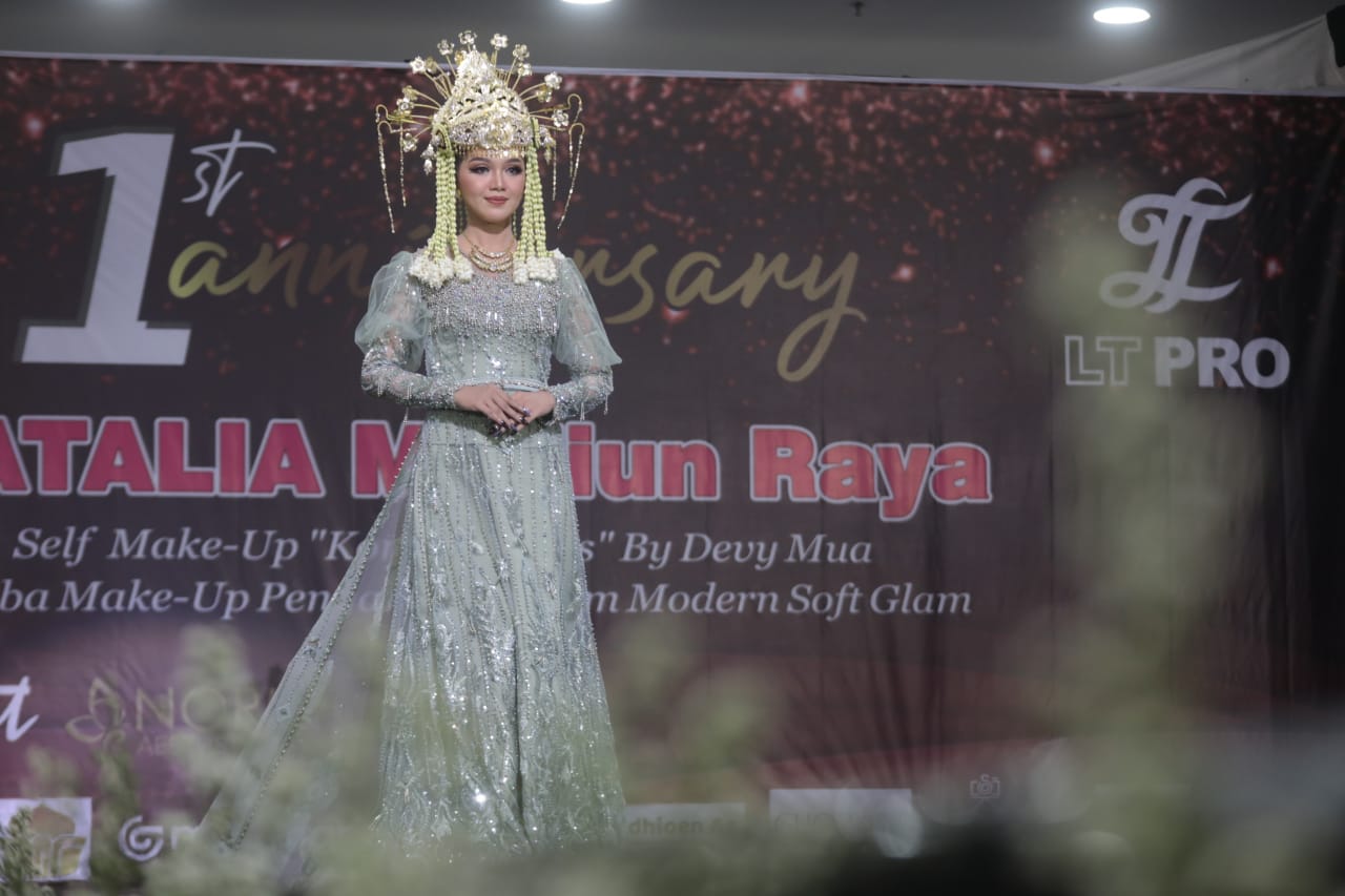 Foto 6 dari 14: Hadiri Anniversary Perias Katalia Madiun Raya, Wali Kota Ajak Perias Gelar Event Manten Enam Negara