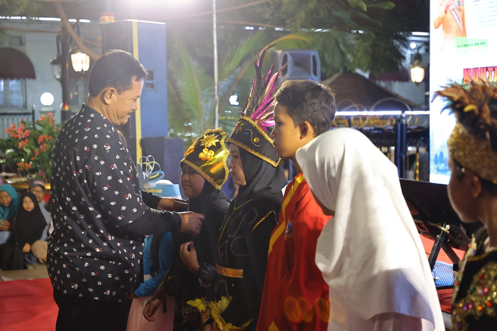 Foto 9 dari 9: Hadiri Muhtadin Exhibition SDN Muhammadiyah, Wali Kota Pesan Agar Bakat dan Hobi Anak Didukung
