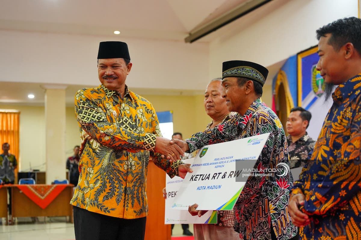 Foto 3 dari 4: Anggarkan Hingga Rp 4 Miliar, Pemkot Madiun Perluas Cakupan JKK Dan JKM