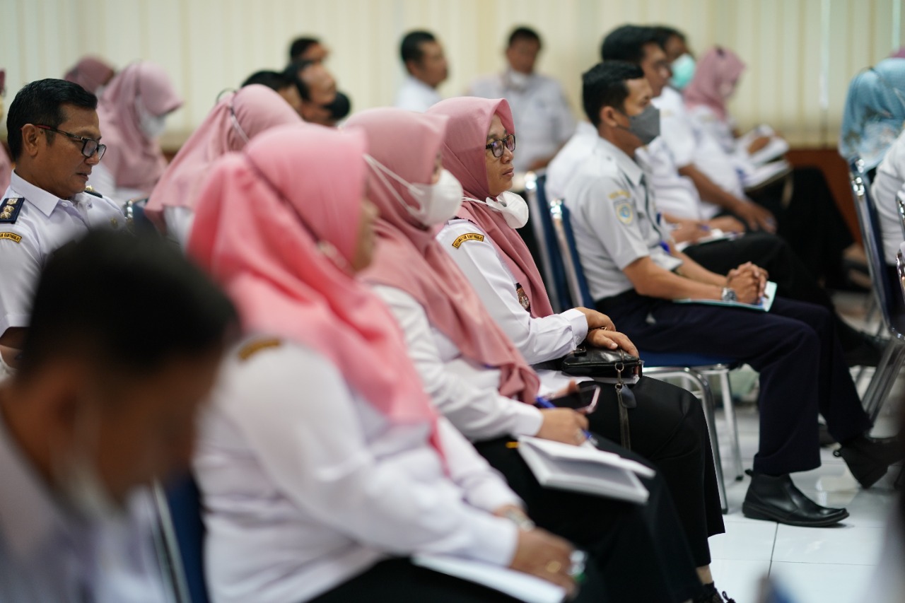 Foto 2 dari 10: Gelar Monev Pembangunan Daerah, Wali Kota Bahas Progres Sejumlah Proyek Strategis