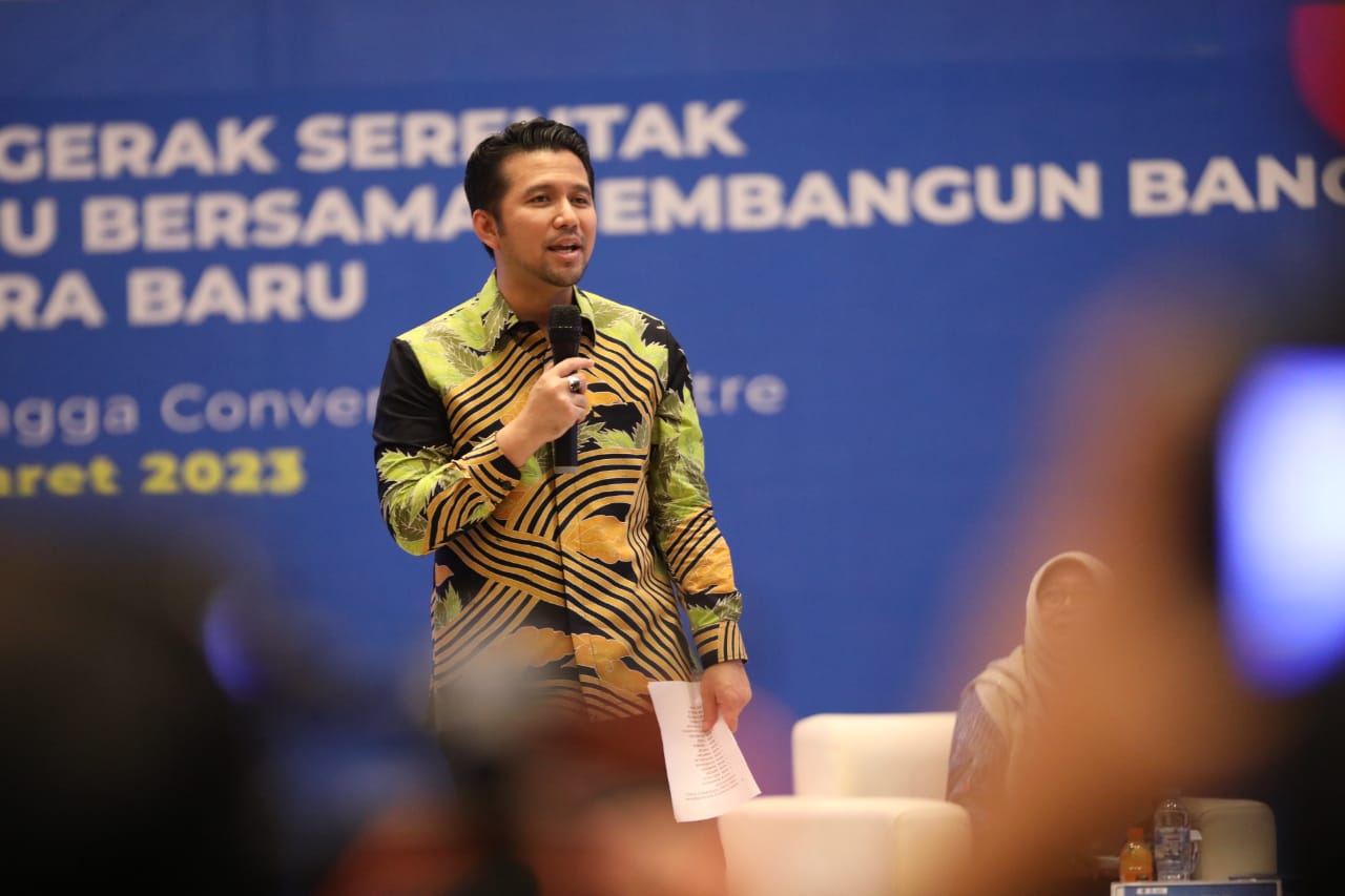 Foto 5 dari 14: Narasumber Seminar Hingga Kuliah Tamu UT, Wali Kota: Inovasi Jadi Kunci Membangun Negeri