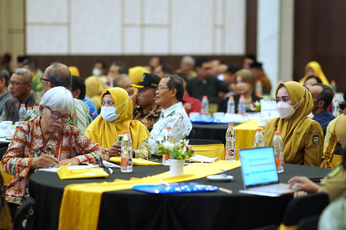 Foto 3 dari 9: Hadiri Forum Perangkat Daerah, Wali Kota Imbau OPD Gali Inovasi Untuk Peningkatan Kemajuan Kota
