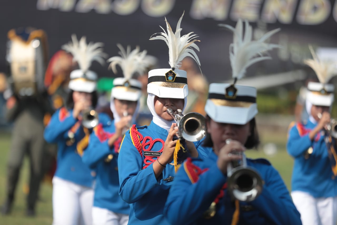 Foto 10 dari 12: Puncak Hari Jadi ke-105, Koreografi Pencak Silat Hingga Marching Band Sukses Meriahkan Gelaran Upacara