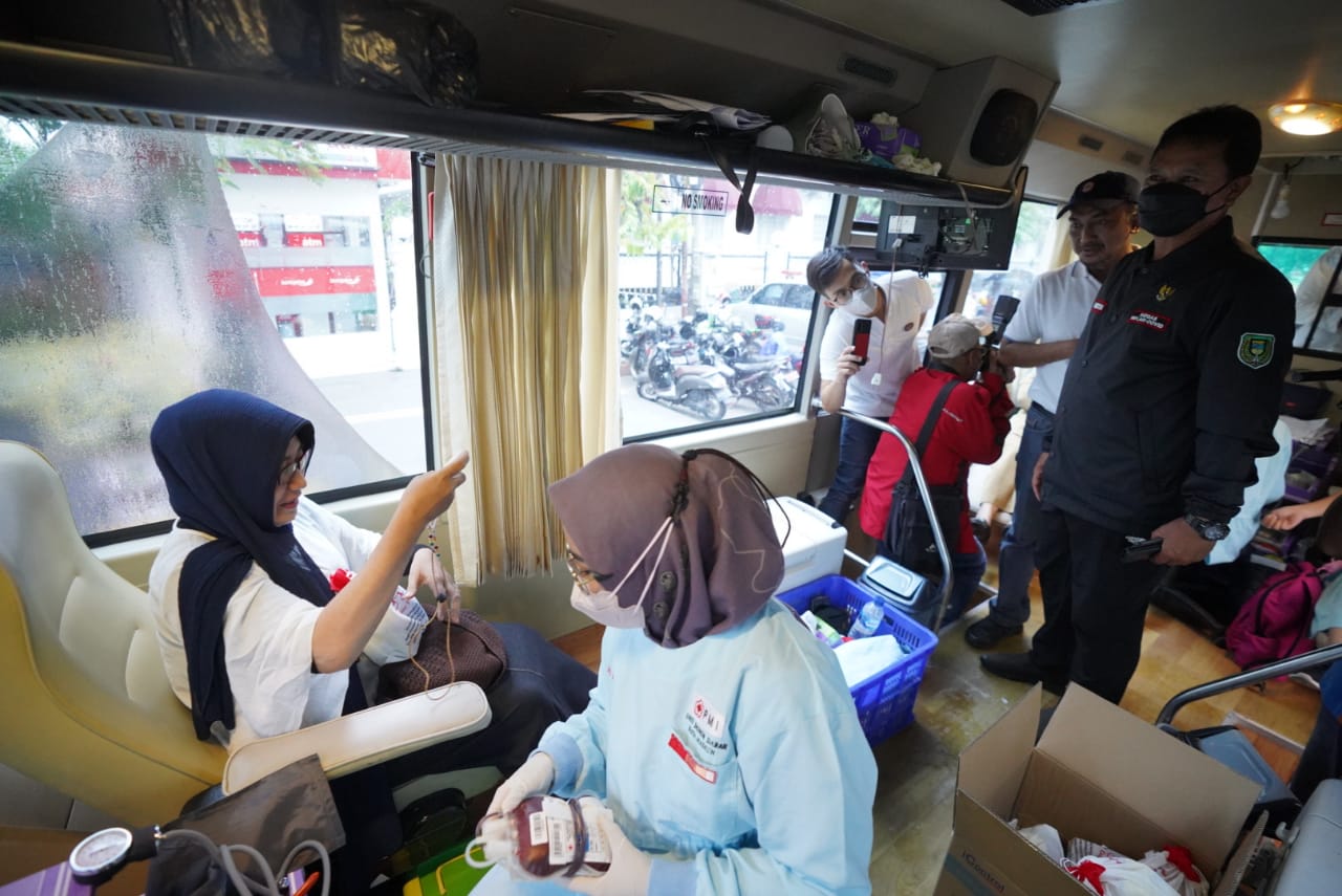 Foto 6 dari 13: Peringati HUT IDI ke-72, Wali Kota Apresiasi Program Kerja IDI