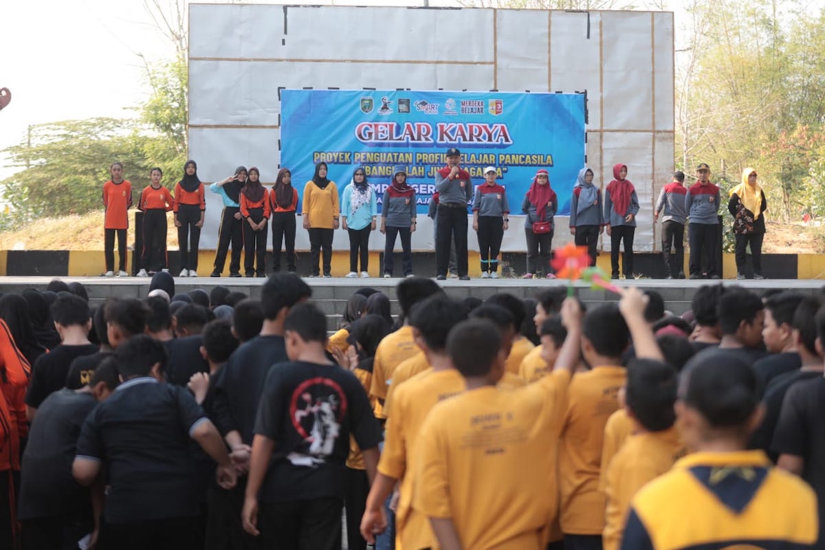 Foto 10 dari 12: Lestarikan Budaya Daerah, Spenga Angkat Permainan Tradisional Dalam Kegiatan P5