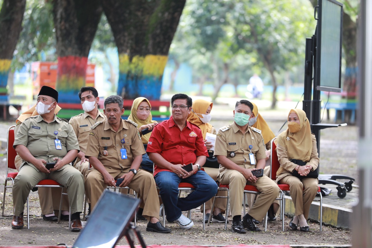 Foto 5 dari 9: Beri Pembinaan UMKM Kuliner, Wali Kota Pesan Tingkatkan Kualitas