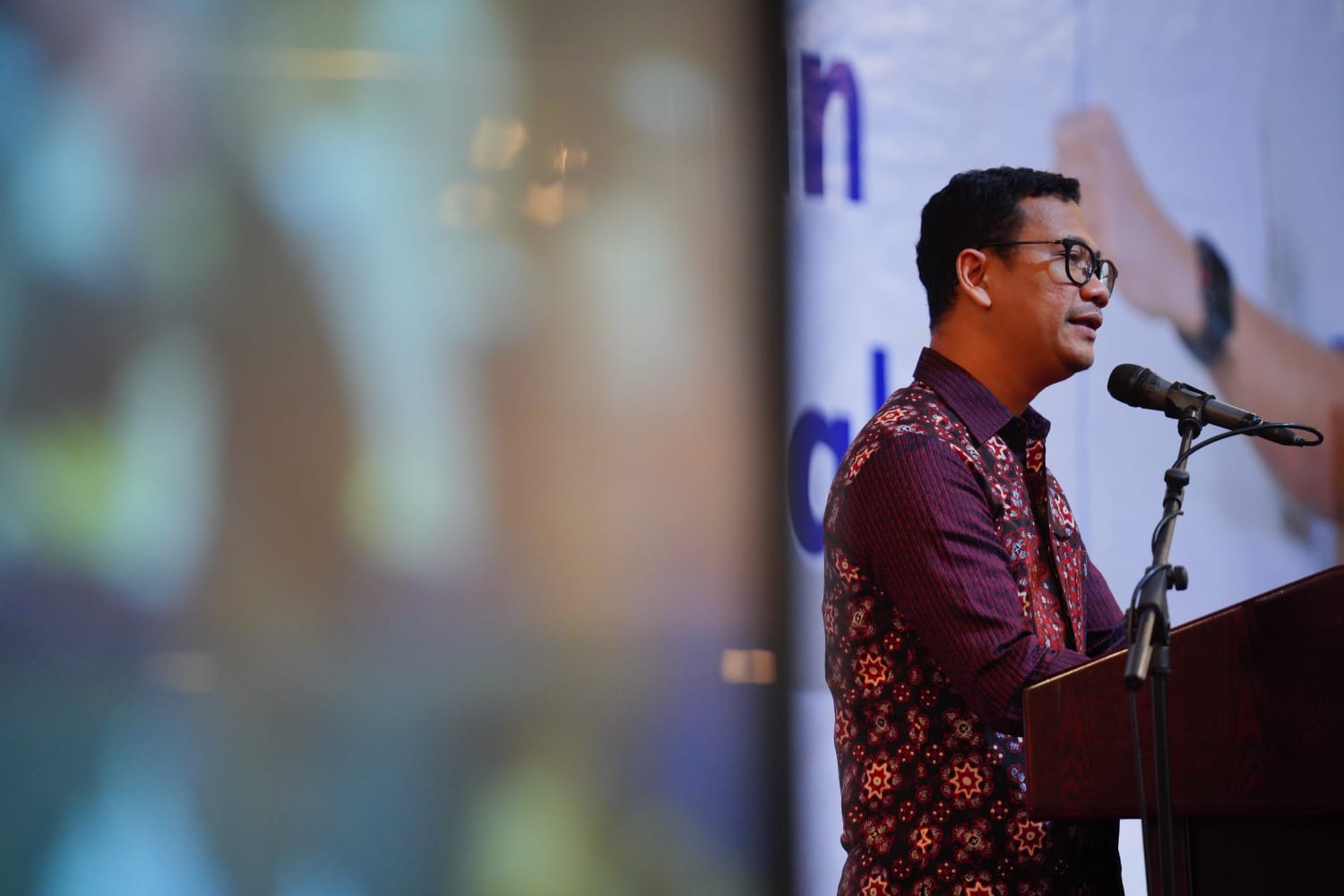 Foto 4 dari 10: Hadiri Workshop Peningkatan Daya Saing Produk Ekspor Berbasis Desain, Wali Kota Ingin Pelaku UMKM Kota Naik Kelas