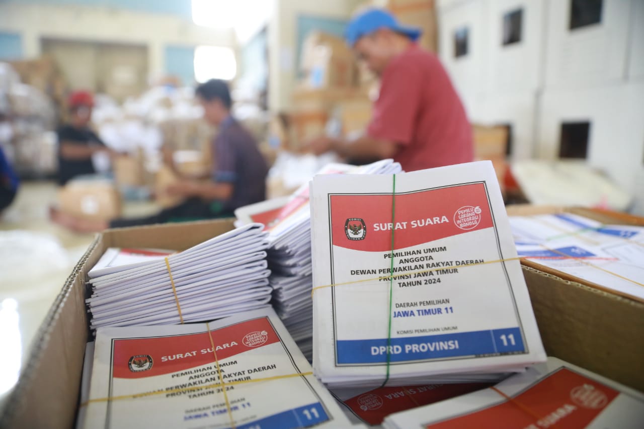 Foto 3 dari 9: KPU Kota Madiun Mulai Setting Logistik Usai Sortir Surat Suara