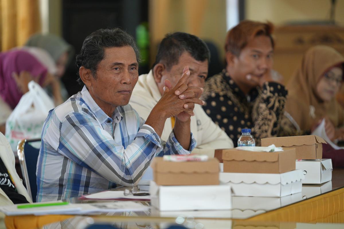 Foto 2 dari 8: Jaring Aspirasi, Dinsos PP dan PA Gelar Forum Konsultasi Publik Bersama Stakeholder