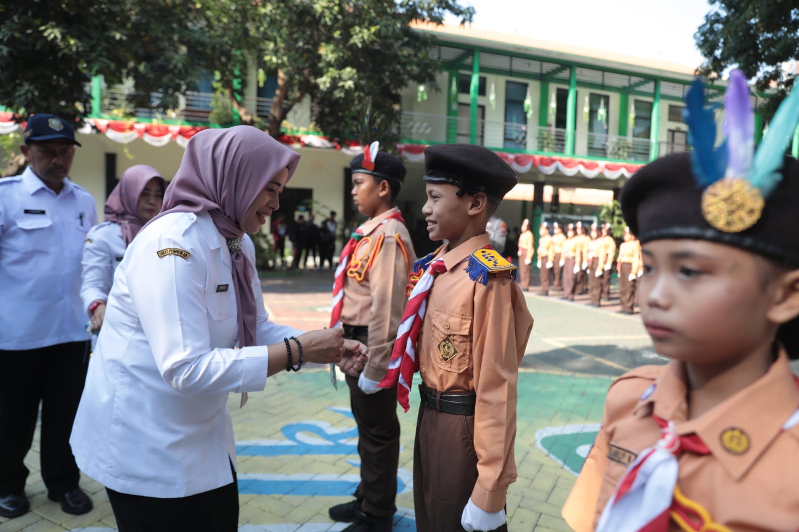 Foto 3 dari 13: Keluar Sebagai Juara Pertama, Regu Pocil dari Kartoharjo Berhak Maju Wakili Kota Madiun di Tingkat Provinsi