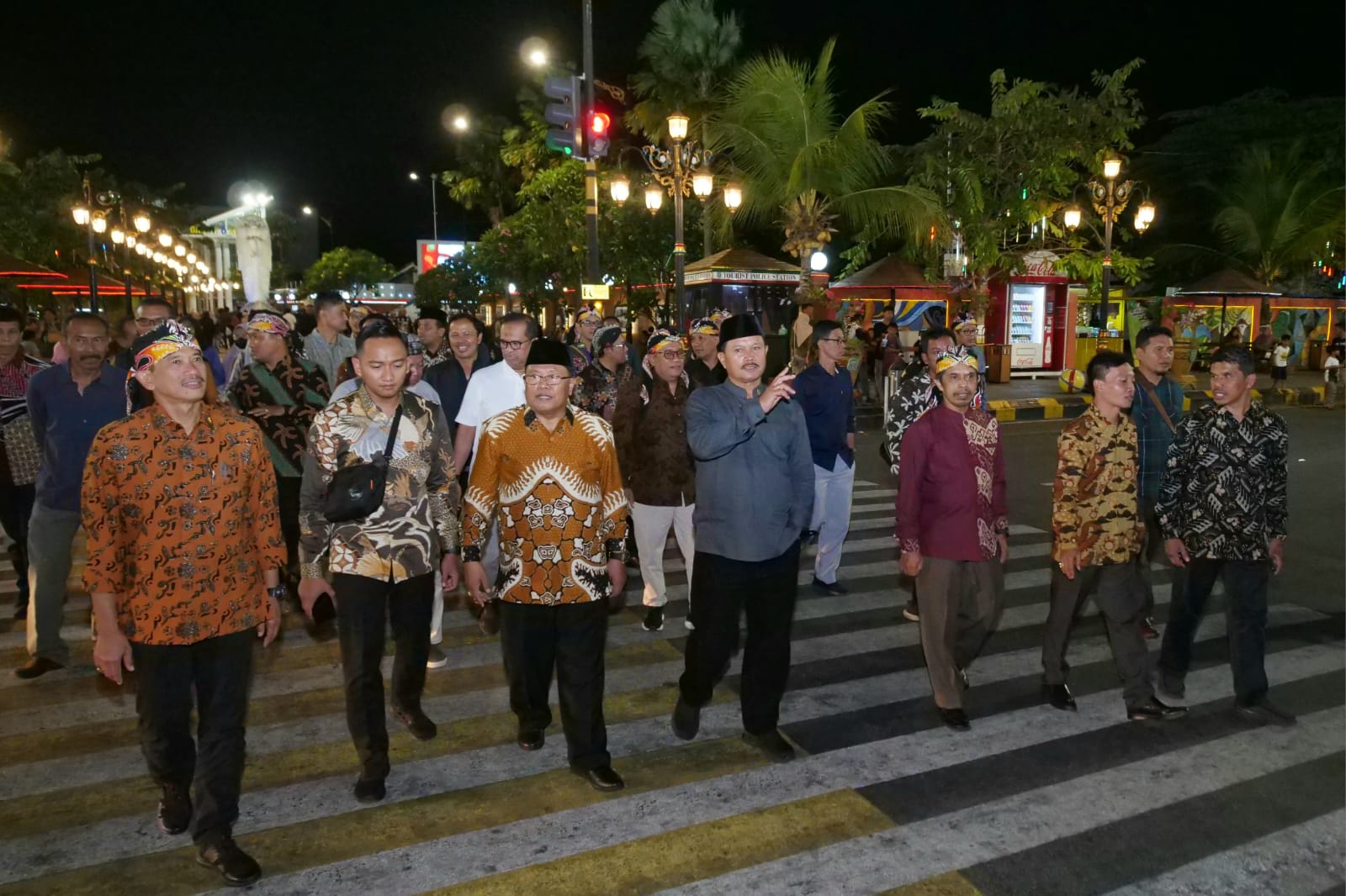 Foto 3 dari 9: Kunjungi Kota Madiun, Wali Kota Blitar: Kota Madiun Bukan Kaleng-kaleng