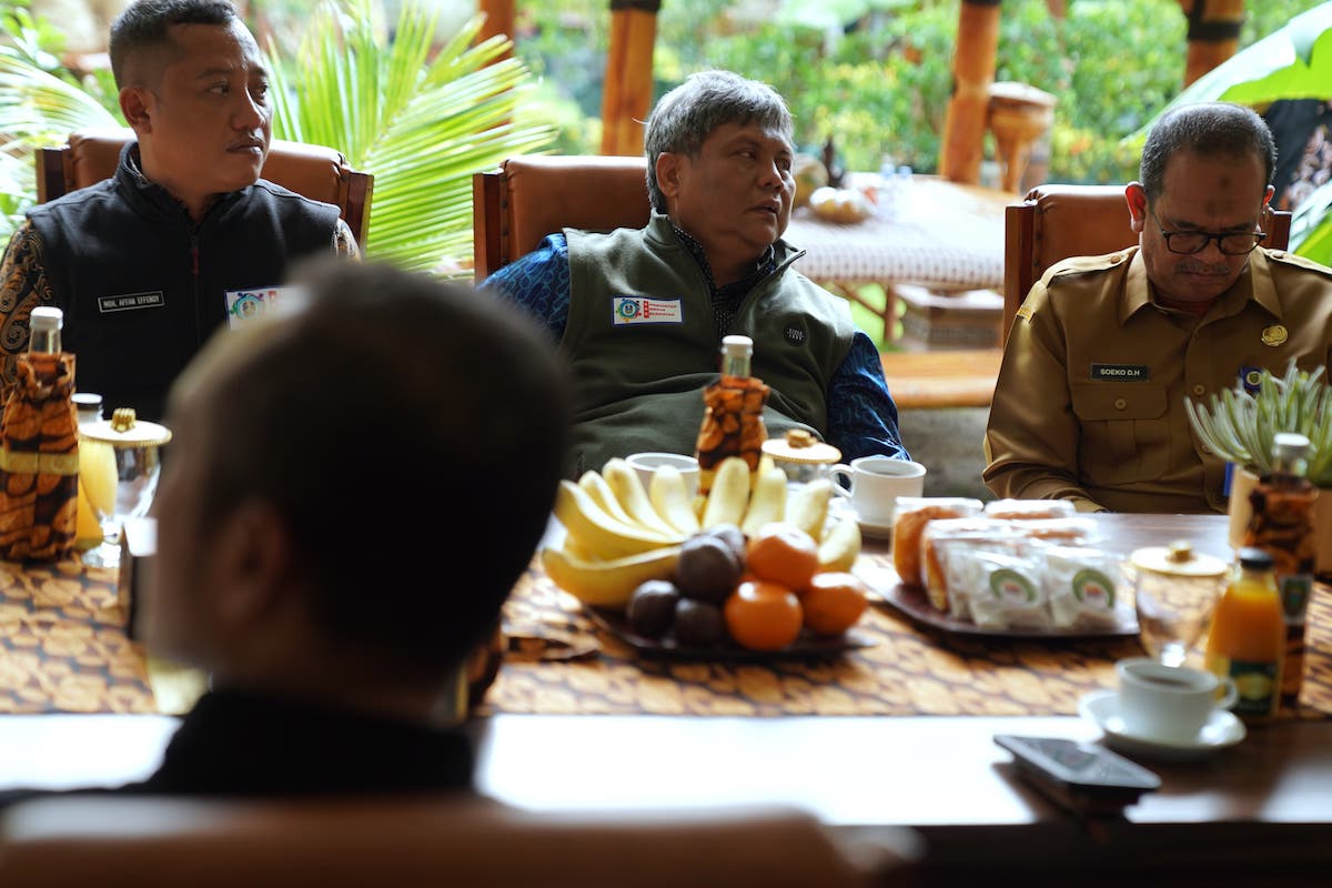 Foto 9 dari 9: Jelang Penilaian Sinergitas Kinerja Kecamatan, Wali Kota Jamu Tim Penilai Di Balai Kota