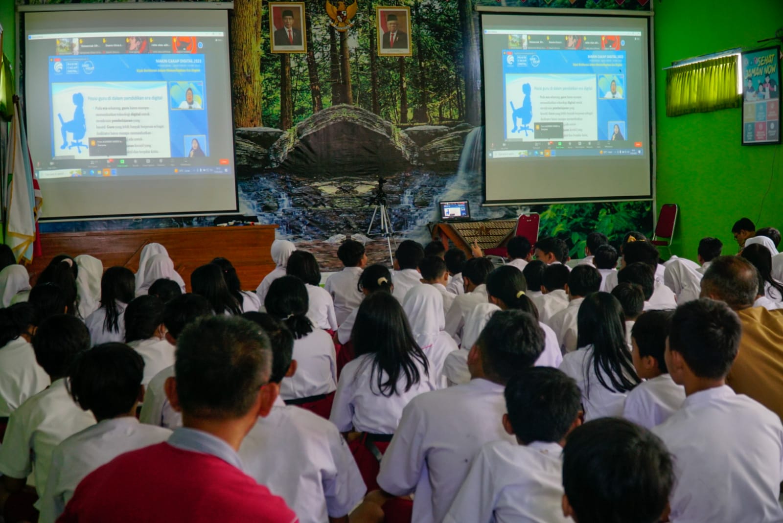 Foto 11 dari 11: Jadi Keynote Speech Literasi Digital, Wali Kota Tak Ingin Pelajar Jadi Korban Perubahan