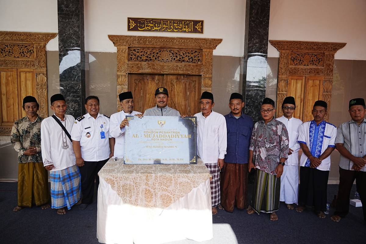 Foto 22 dari 30: Tambah Fasilitas di Pondok Pesantren, Wali Kota Resmikan Proyek Fisik Religi di Delapan Ponpes