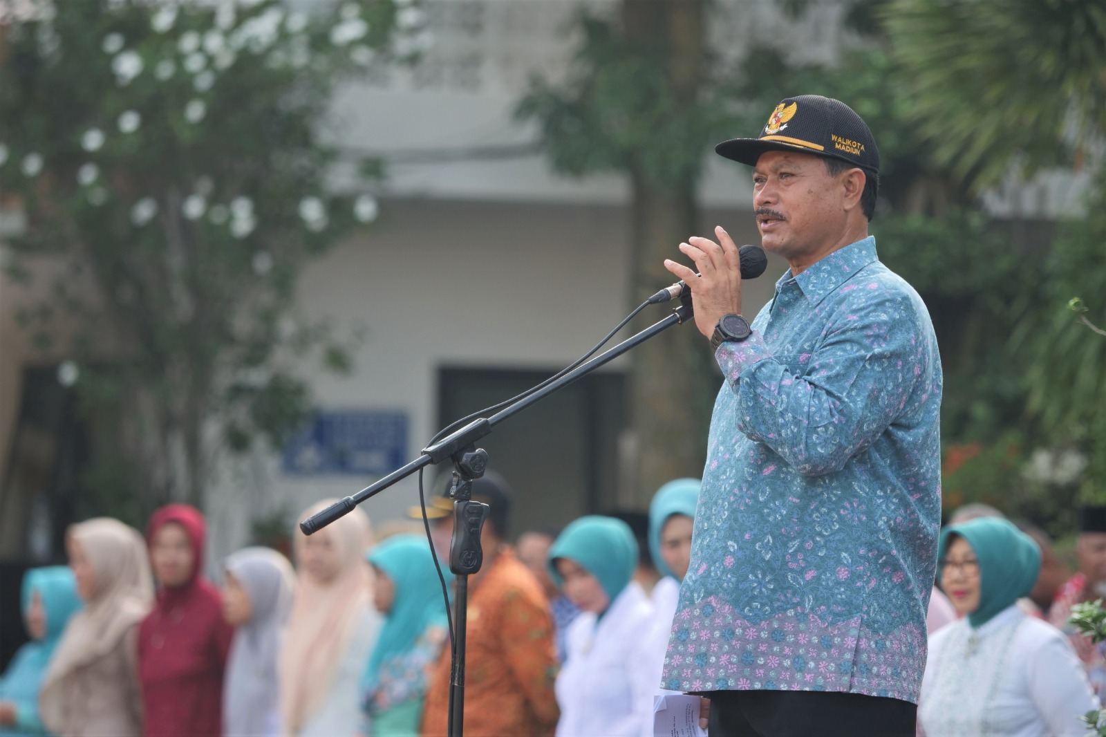 Foto 7 dari 10: Peringatan Hari Kartini, Wali Kota Ajak Tingkatkan Partisipasi Tapi Jangan Lupakan Kodrat Sebagai Perempuan