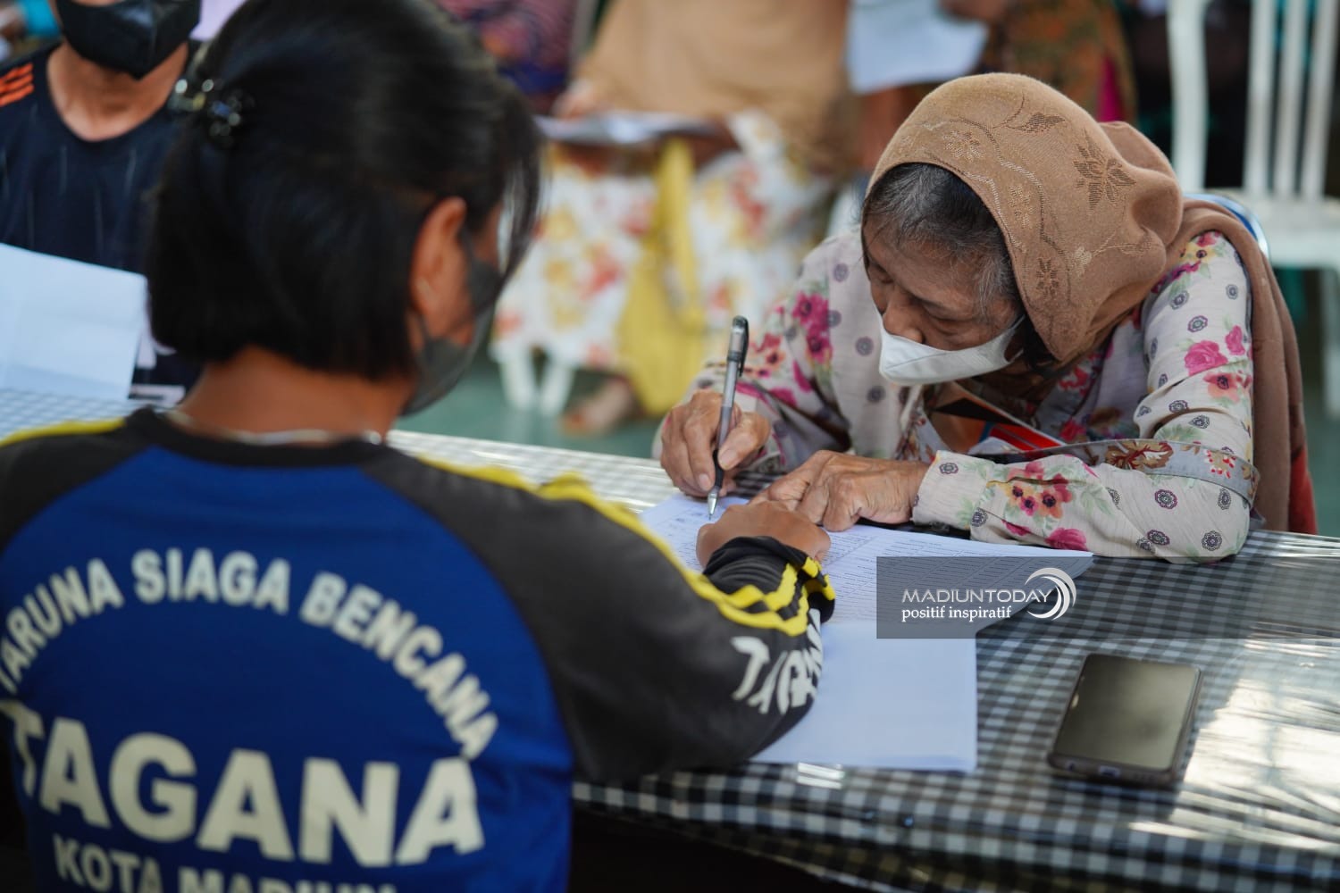 Foto 4 dari 6: BLT BBM Daerah dan BLT BBM DID Mulai Dicairkan, Ada 8.883 KPM, Dapat Rp 150 Ribu Selama Empat Bulan