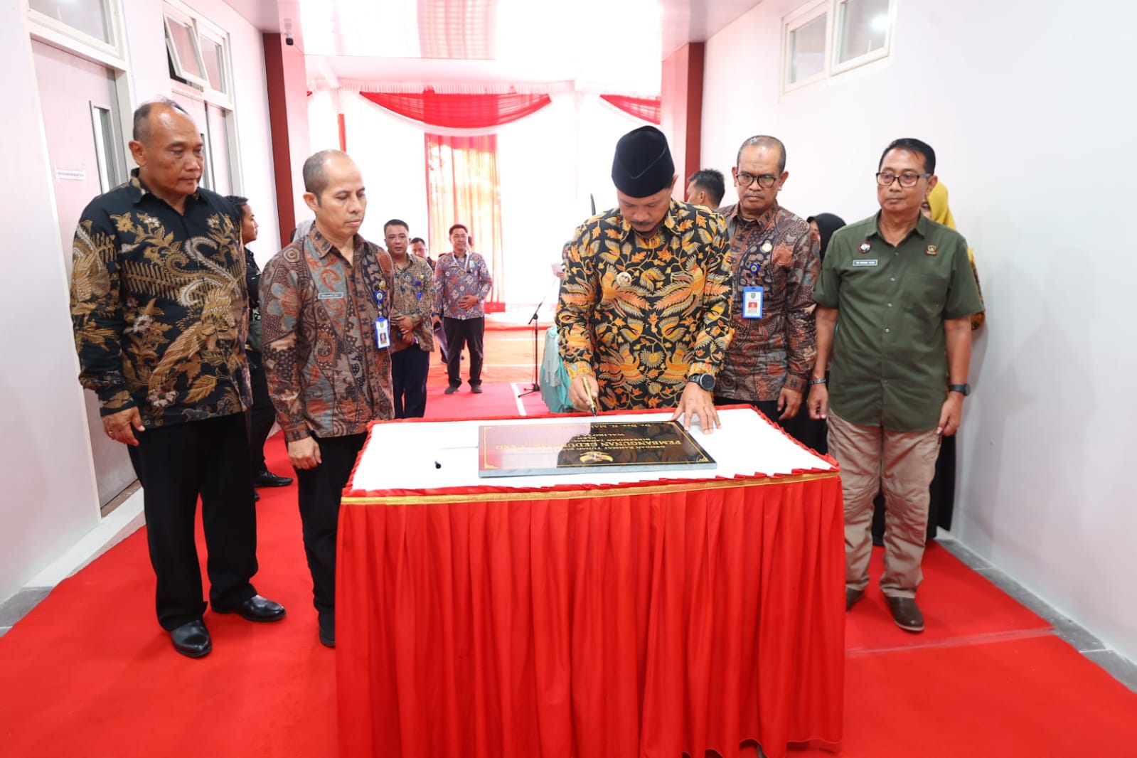 Foto 1 dari 7: Resmikan Gedung Baru RSUD, Wali Kota Harap Pelayanan Semakin Prima