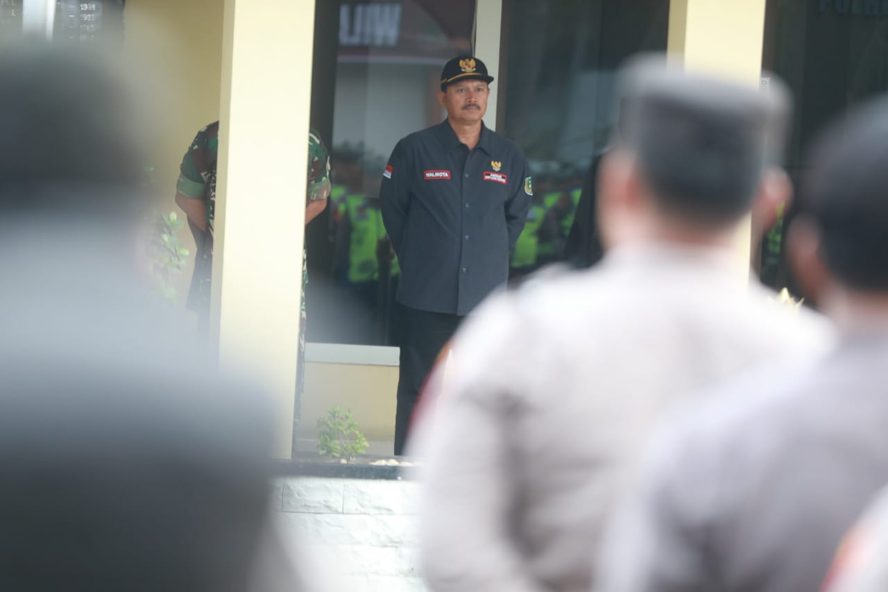 Foto 18 dari 18: Jaga Kondusivitas Kota, Forkopimda Siap Laksanakan Pengamanan Di Malam Tahun Baru