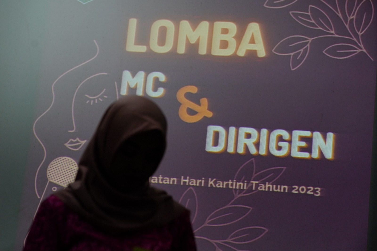 Foto utama berita: Peringati Hari Kartini, Pemkot Gelar Lomba Petugas Dirigen dan MC