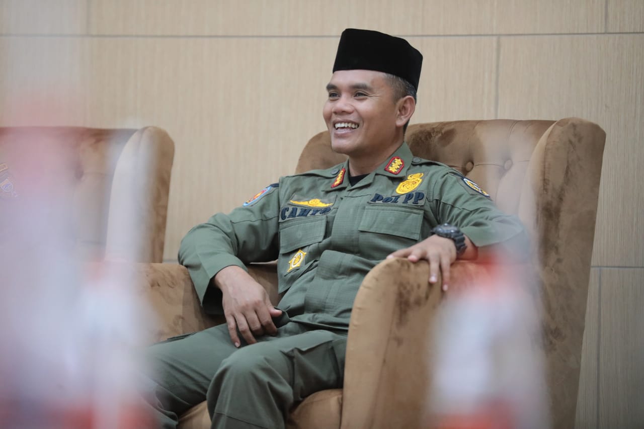 Foto 2 dari 10: Wujudkan Lebaran yang Aman dan Nyaman, Wali Kota Beri Pembinaan Petugas Satpol PP Kota