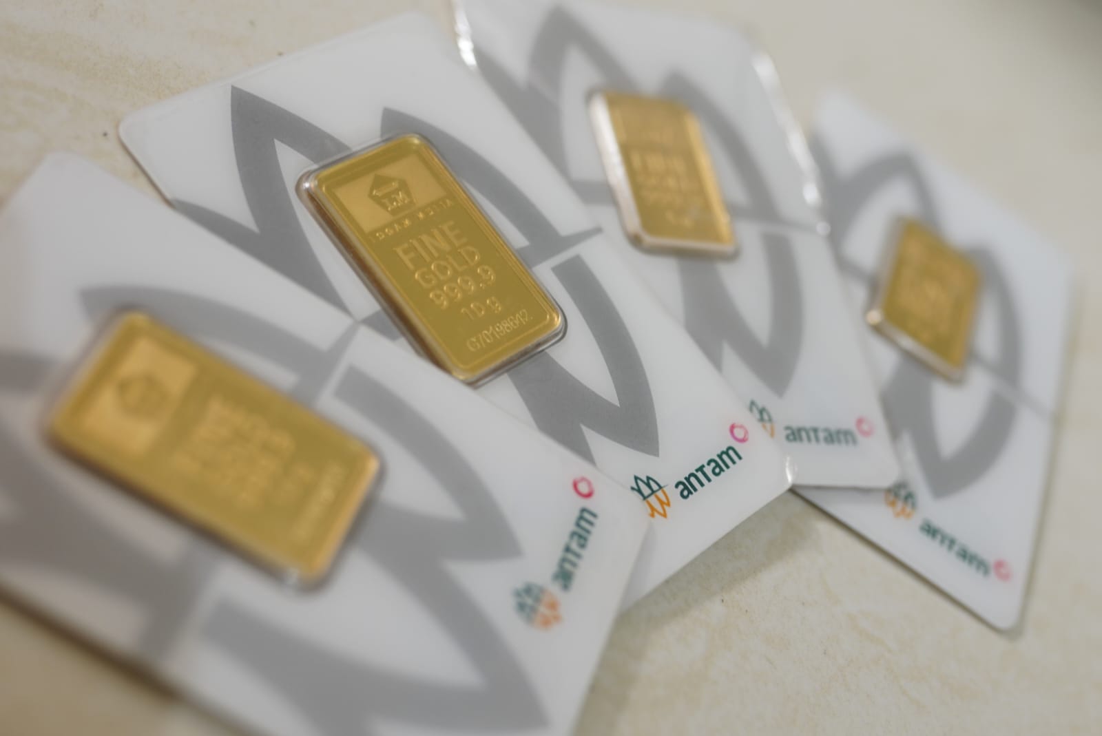 Sempat Meroket, Harga Emas Kini Lebih Stabil