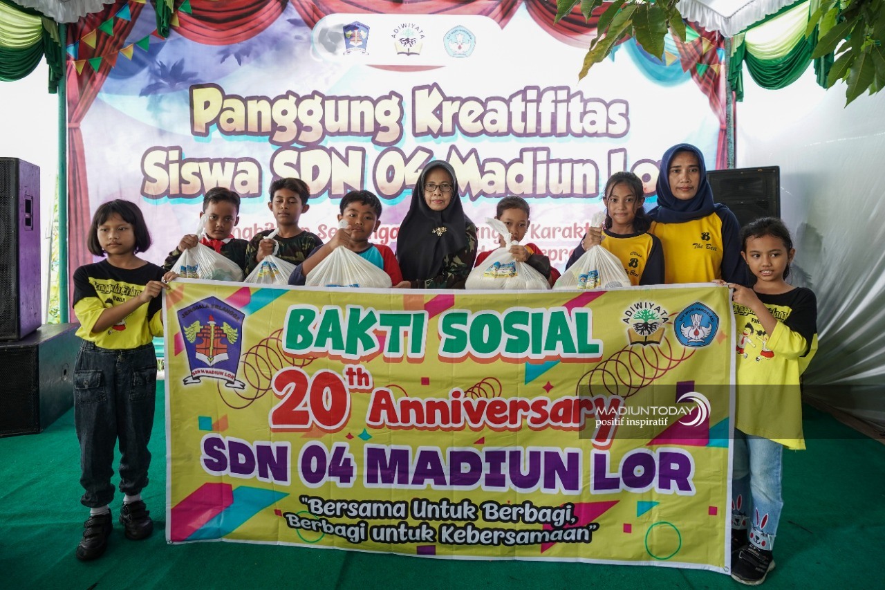 Foto 10 dari 10: Libatkan Siswa Hingga Wali Murid, Peringatan HUT SDN 04 Madiun Lor Kian Bermakna