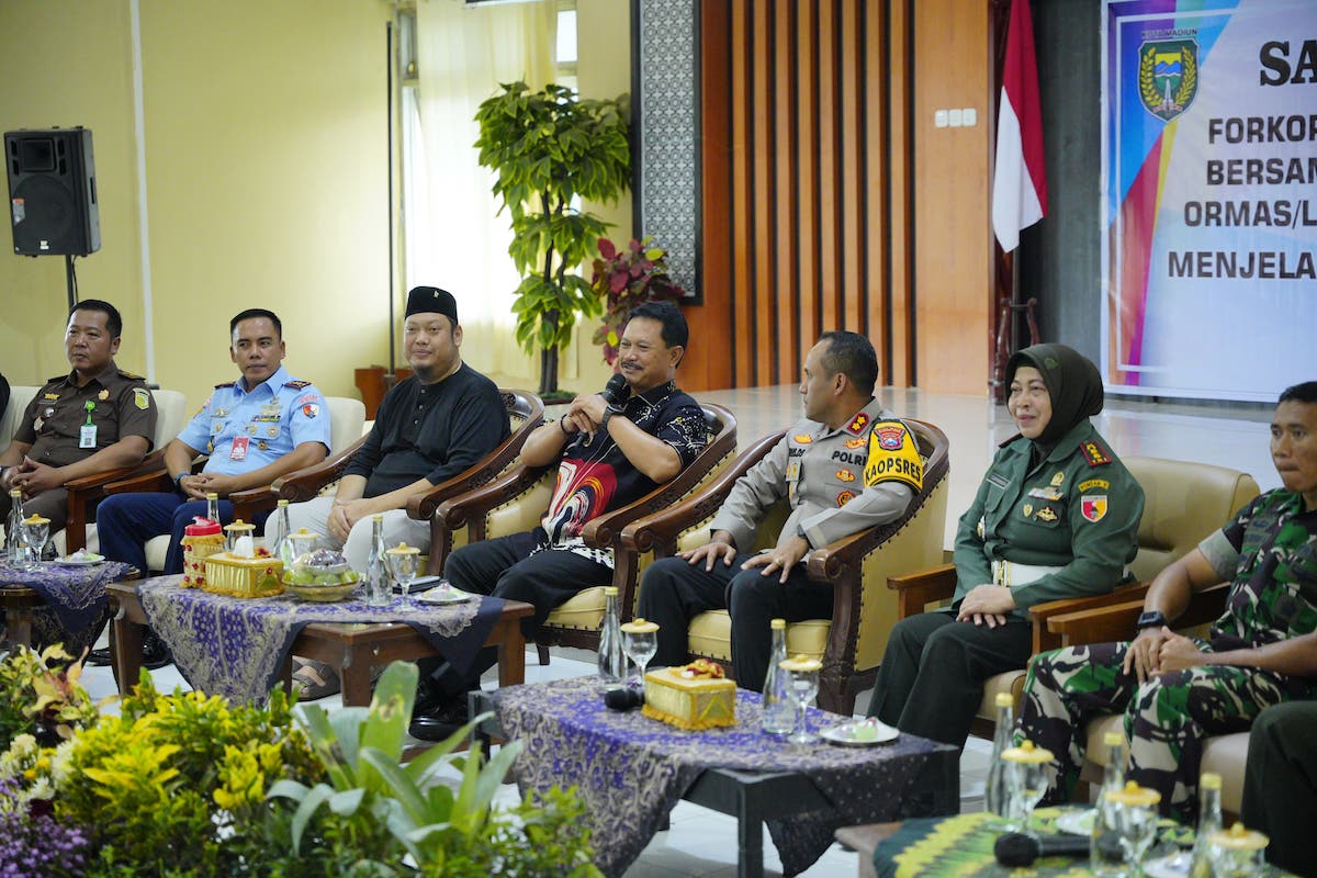 Foto 2 dari 8: Tingkatkan Partisipasi Pemilih Pemula, Pemkot Gelar Sarasehan Forkopimda Bersama Generasi Muda