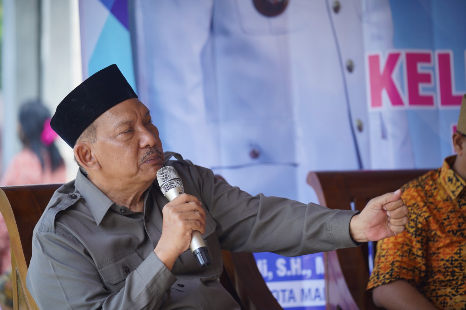 Foto 5 dari 9: Bertemu Warga di Kelurahan Tawangrejo dan Sukosari, Wali Kota Sampaikan Pesan Jaga Ketentraman Selama Ramadan