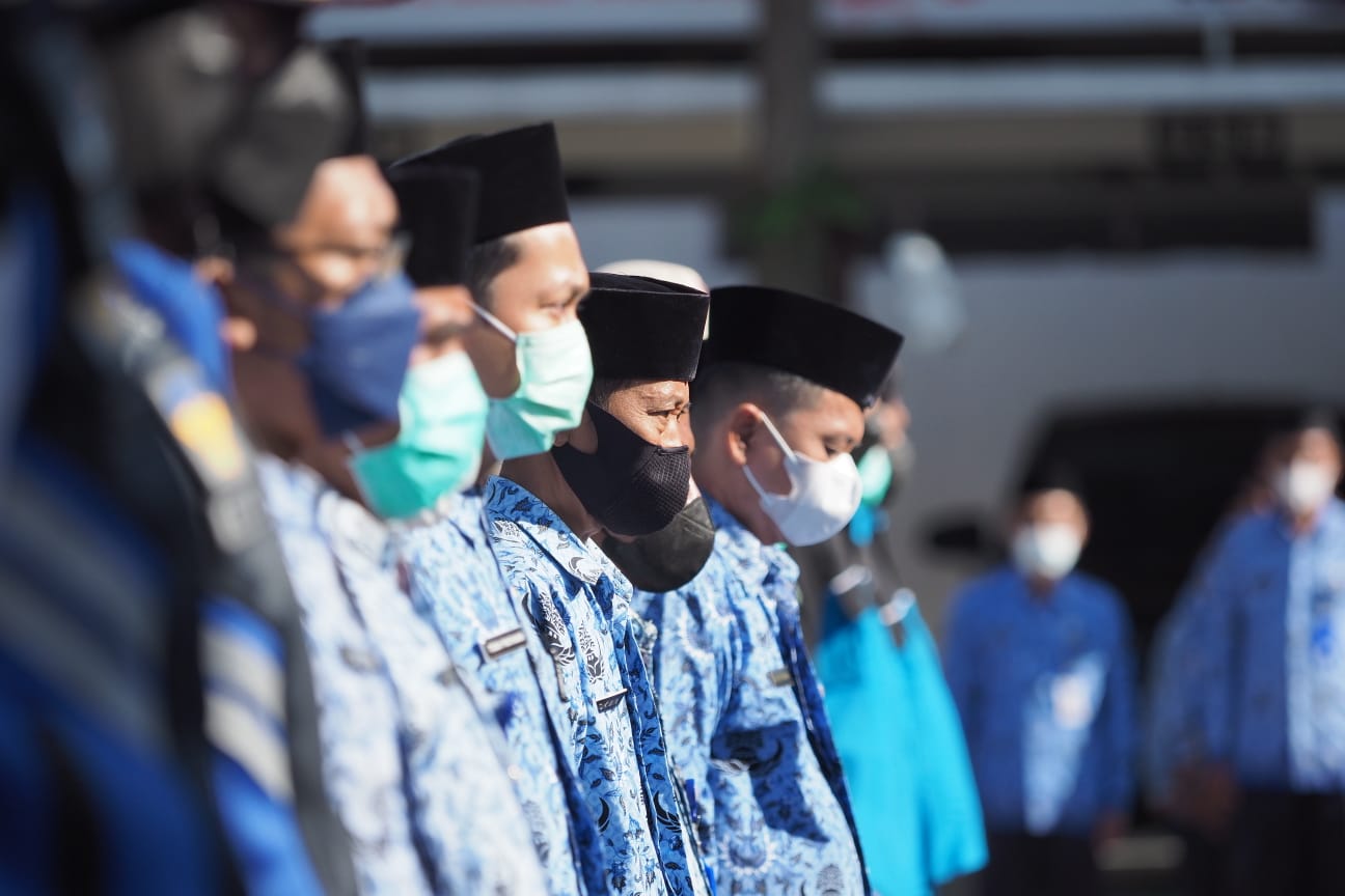 Foto 7 dari 10: Peringati Sumpah Pemuda, Pemkot Madiun Gelar Upacara Di Balai Kota