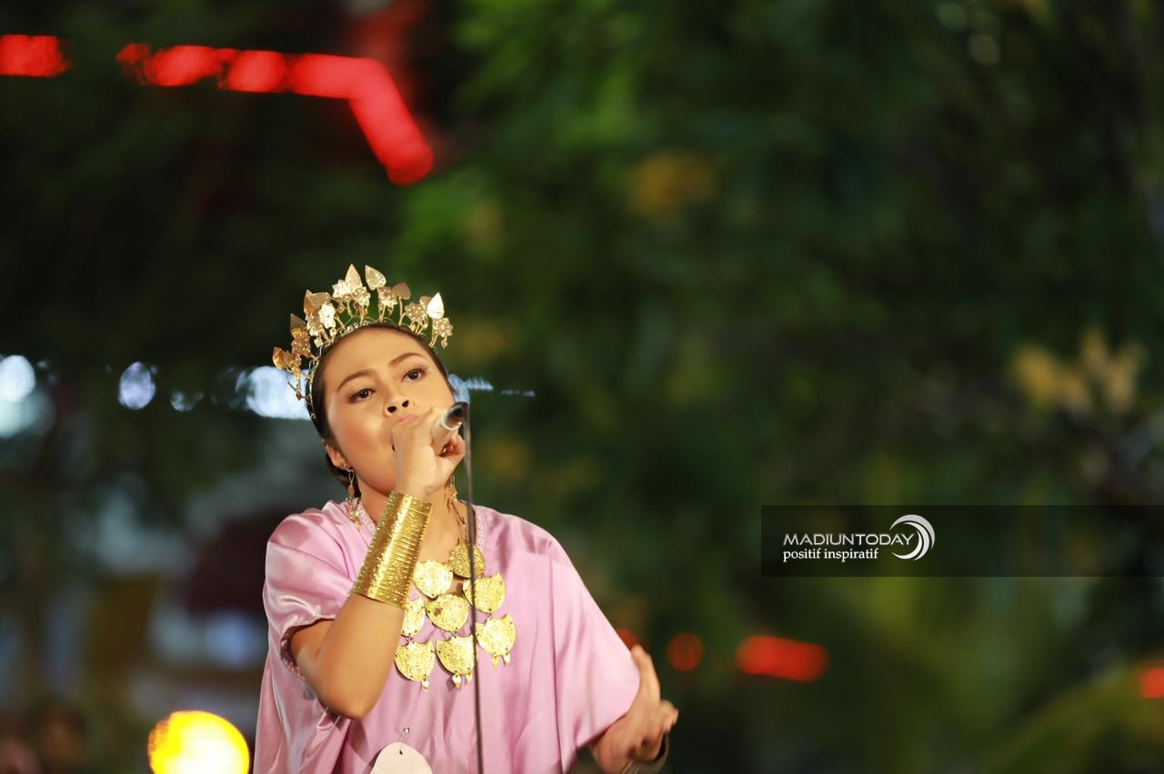 Foto 6 dari 10: Semarak Lomba Vokal Tunggal Ramaikan Sumber Wangi Sekaligus Gali Potensi