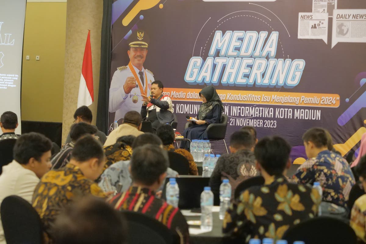 Foto utama berita: Media Gathering dengan Rekan Wartawan, Wali Kota: Kita Orang Timur, Etika Harus Dikedepankan