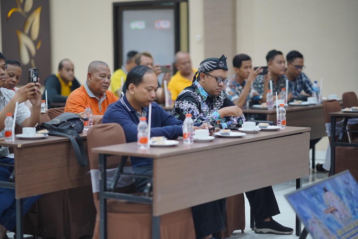Foto 5 dari 9: Launching Buku Ruang Satu, Wali Kota: Perkembangan Kota Madiun dari 2019 Ada di Buku Ini