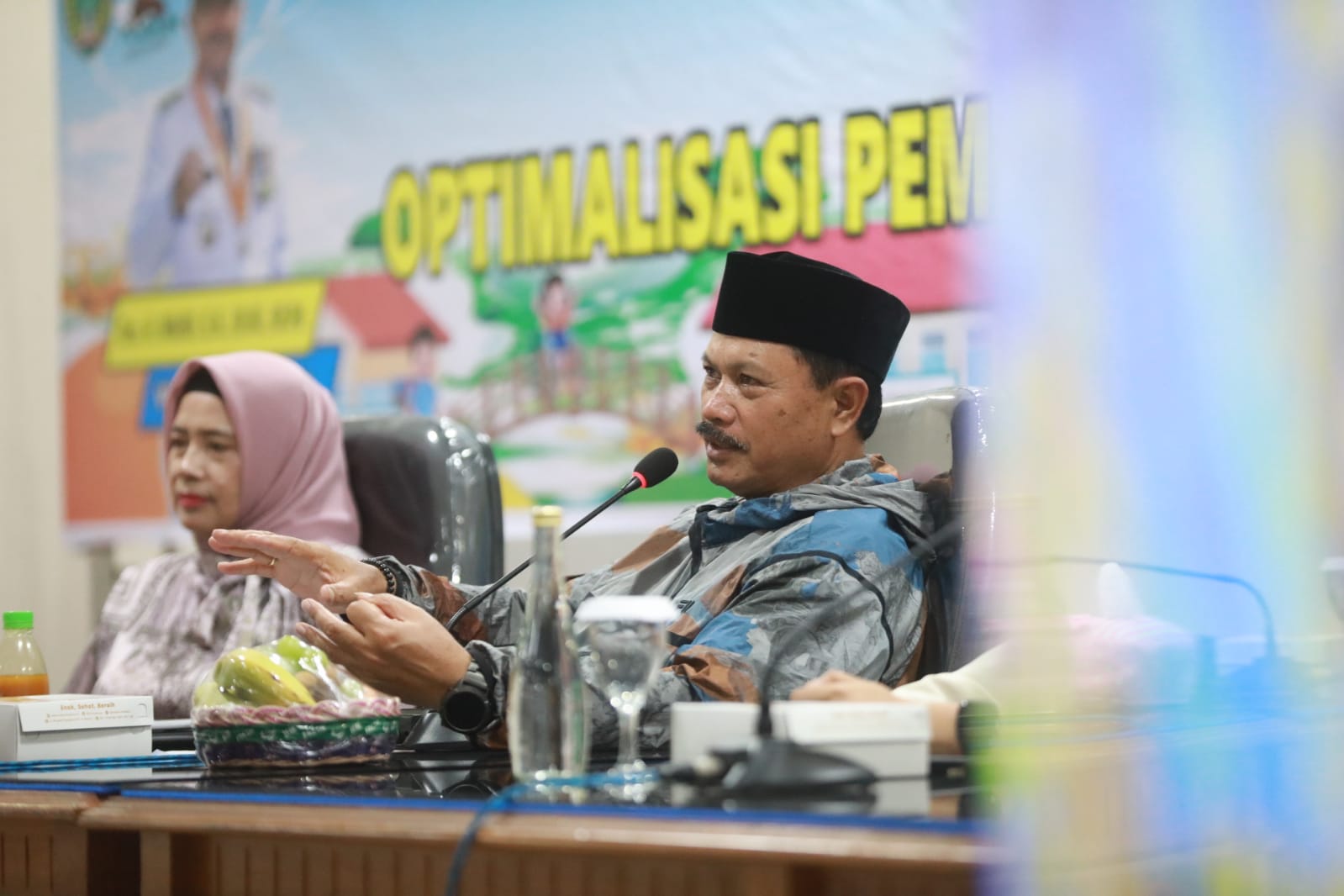 Foto 2 dari 11: Hadiri Bimtek Bersama Guru PAUD-SD, Wali Kota Harap Optimal dalam Pemanfaatan PMM