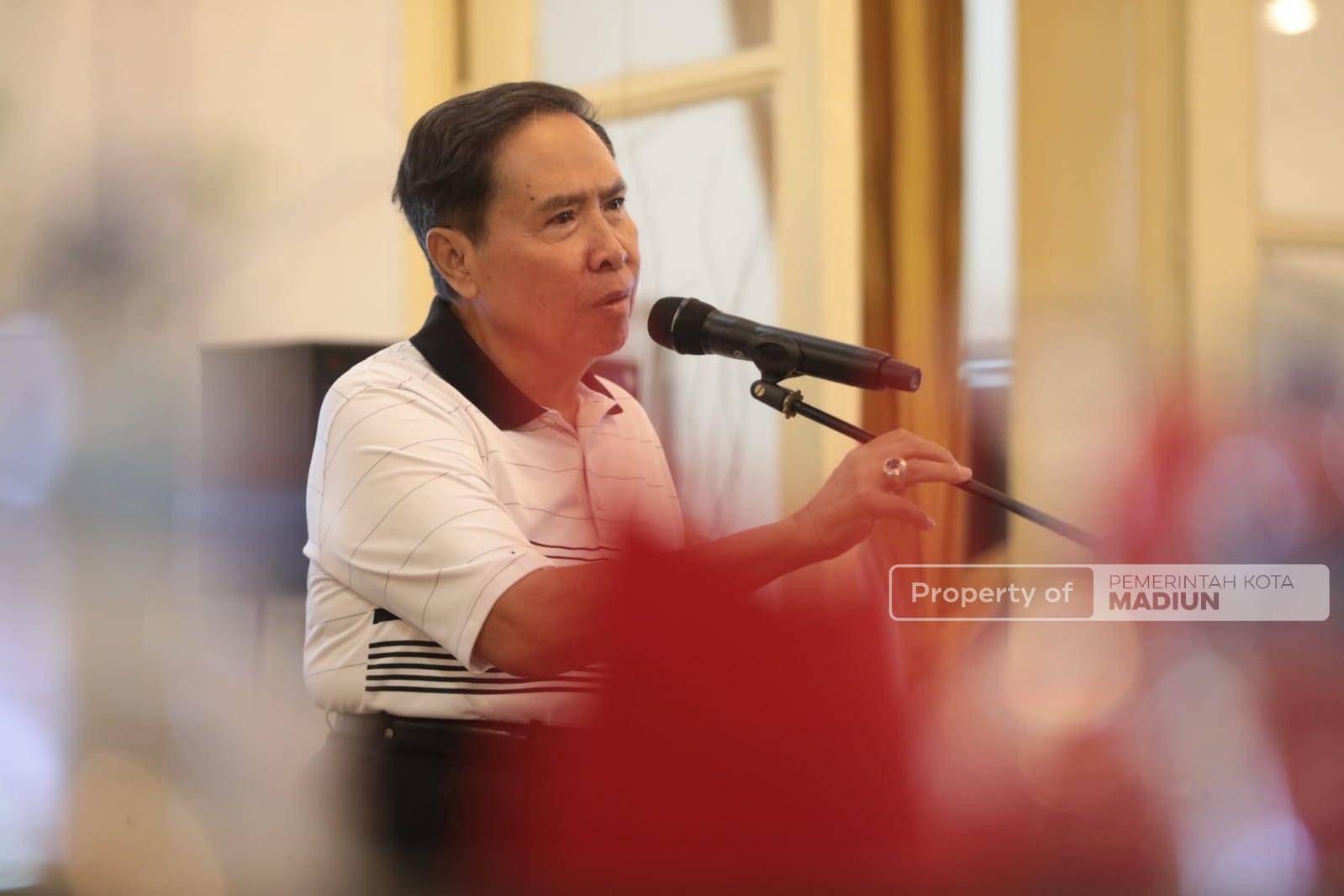 Foto 7 dari 13: Sambut Pensiunan Pemprov Jatim, Wali Kota Ajak Keliling Lihat Keindahan Kota