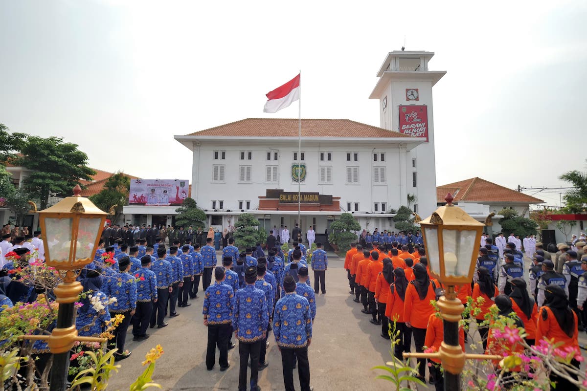 Foto 9 dari 9: Pimpin Apel Hari Pahlawan, Wali Kota Harap Masyarakat Teladani Semangat Pahlawan