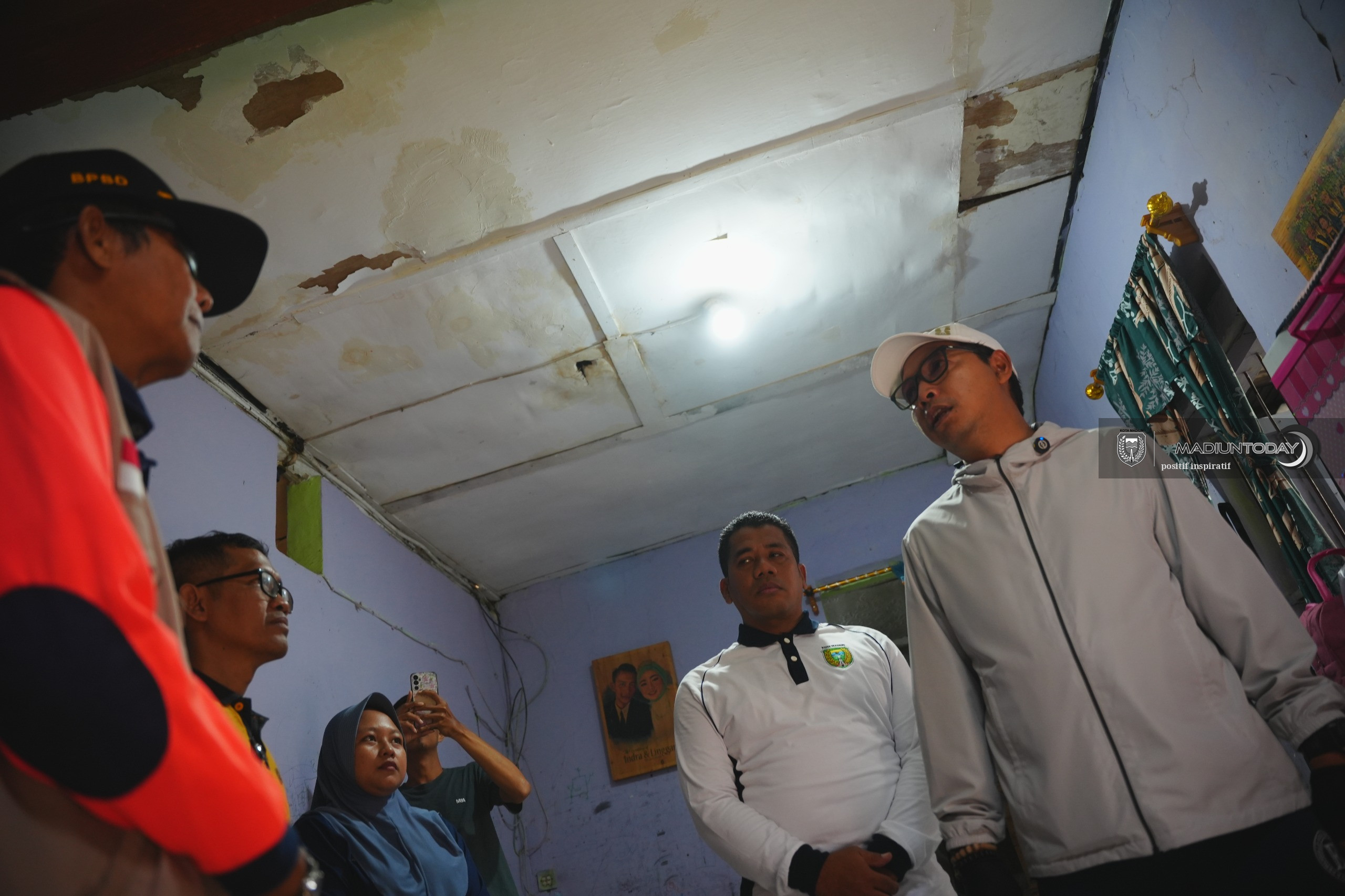 Foto 15 dari 20: Plt Wali Kota Madiun Turun ke Klegen, 8 Titik Bermasalah Langsung Ditindaklanjuti