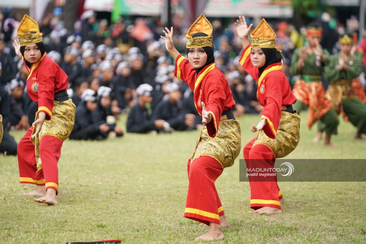Foto 5 dari 11: Kembangkan Potensi, Ribuan Siswa Ikuti Gelar Kreativitas