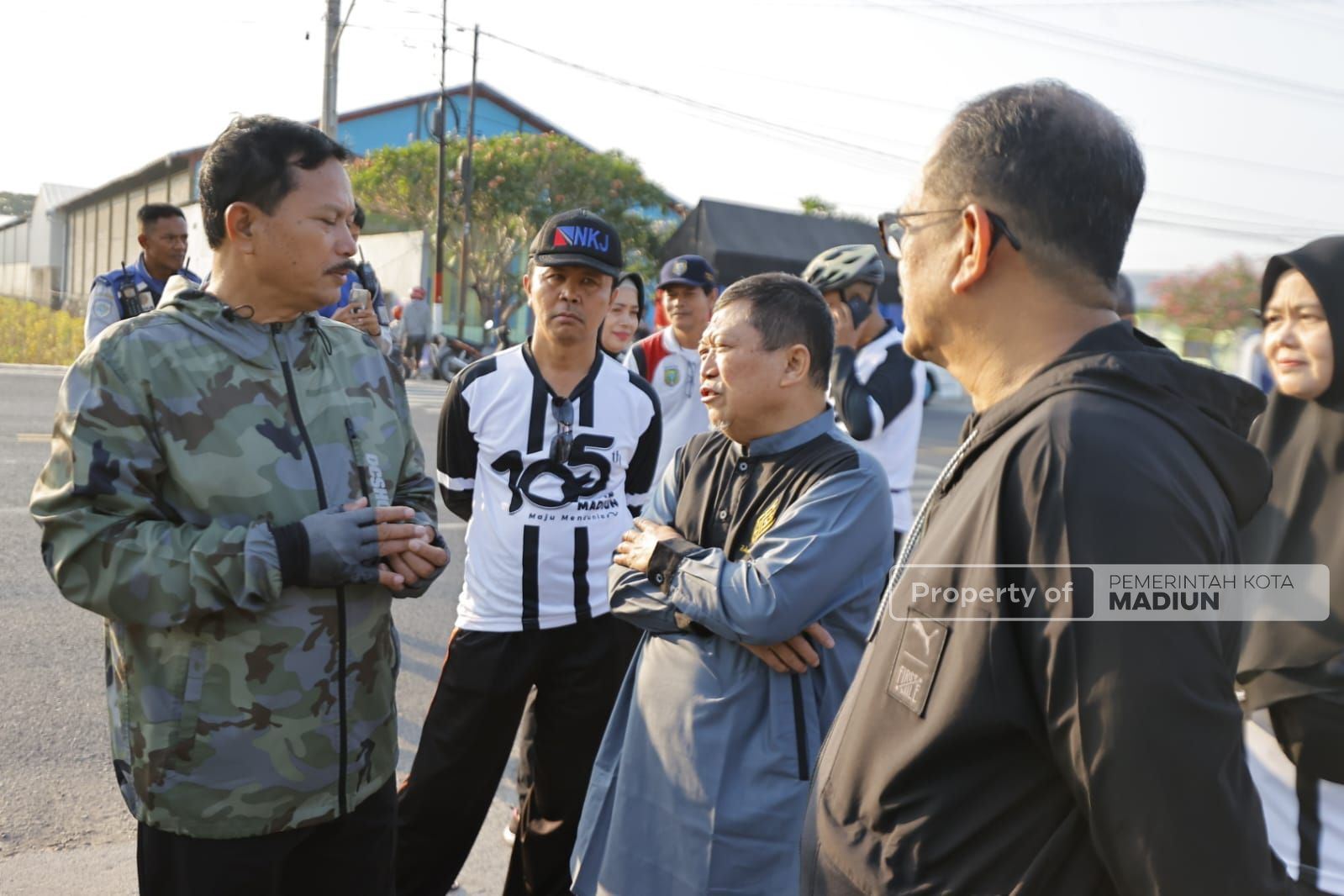 Foto 9 dari 10: Gowes Pagi, Wali Kota Sidak Sejumlah Pembangunan
