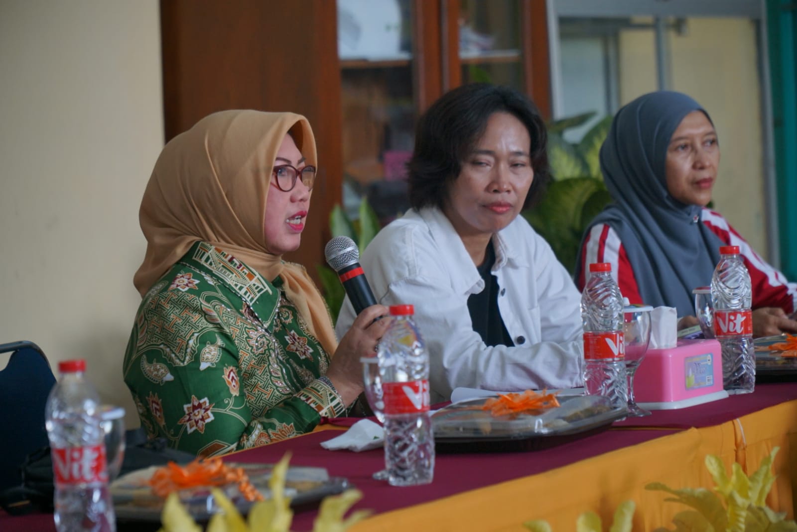 Terima Kunjungan Studi Banding Dari Surakarta, Ketua TP PKK Paparkan Proklim Di Kota Pendekar