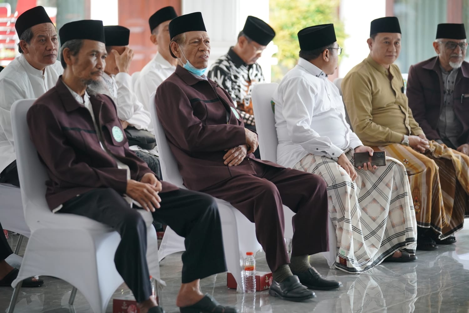 Foto 6 dari 9: Wali Kota Maidi Buka Pembinaan MUI Kota Madiun