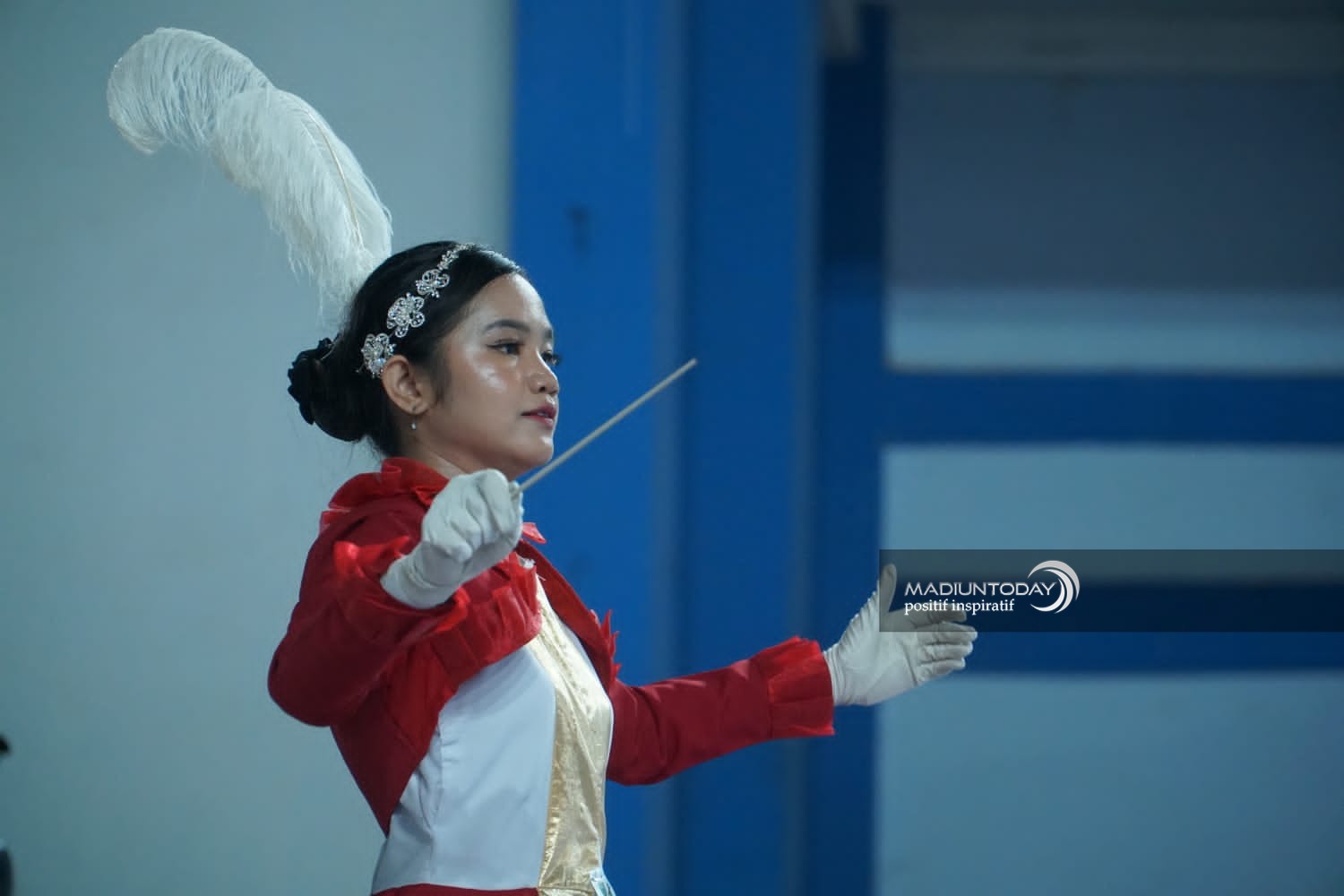 Foto 12 dari 13: Tampil Spektakuler, Tim Peserta Kejurnas Drum Band 2022 Pukau Juri Hingga Penonton