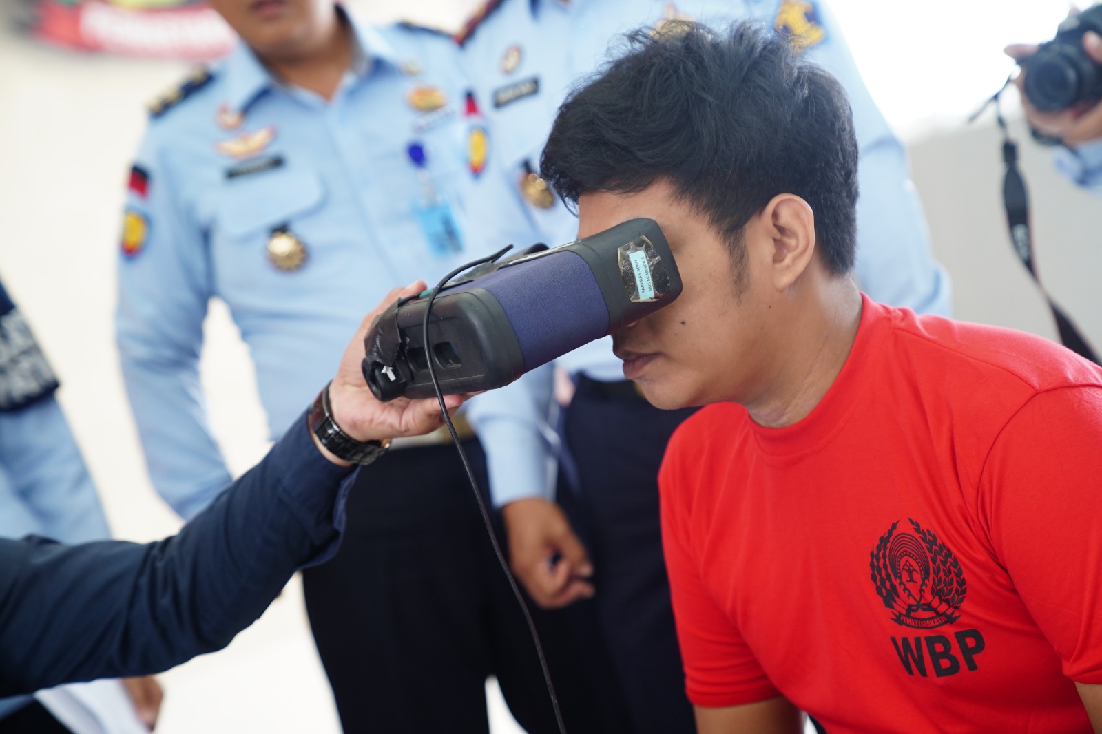 Foto 4 dari 8: Lindungi Hak Pilih Warga Binaan, Dukcapil Gelar Pemeriksaan Biometrik di Lembaga Pemasyarakatan