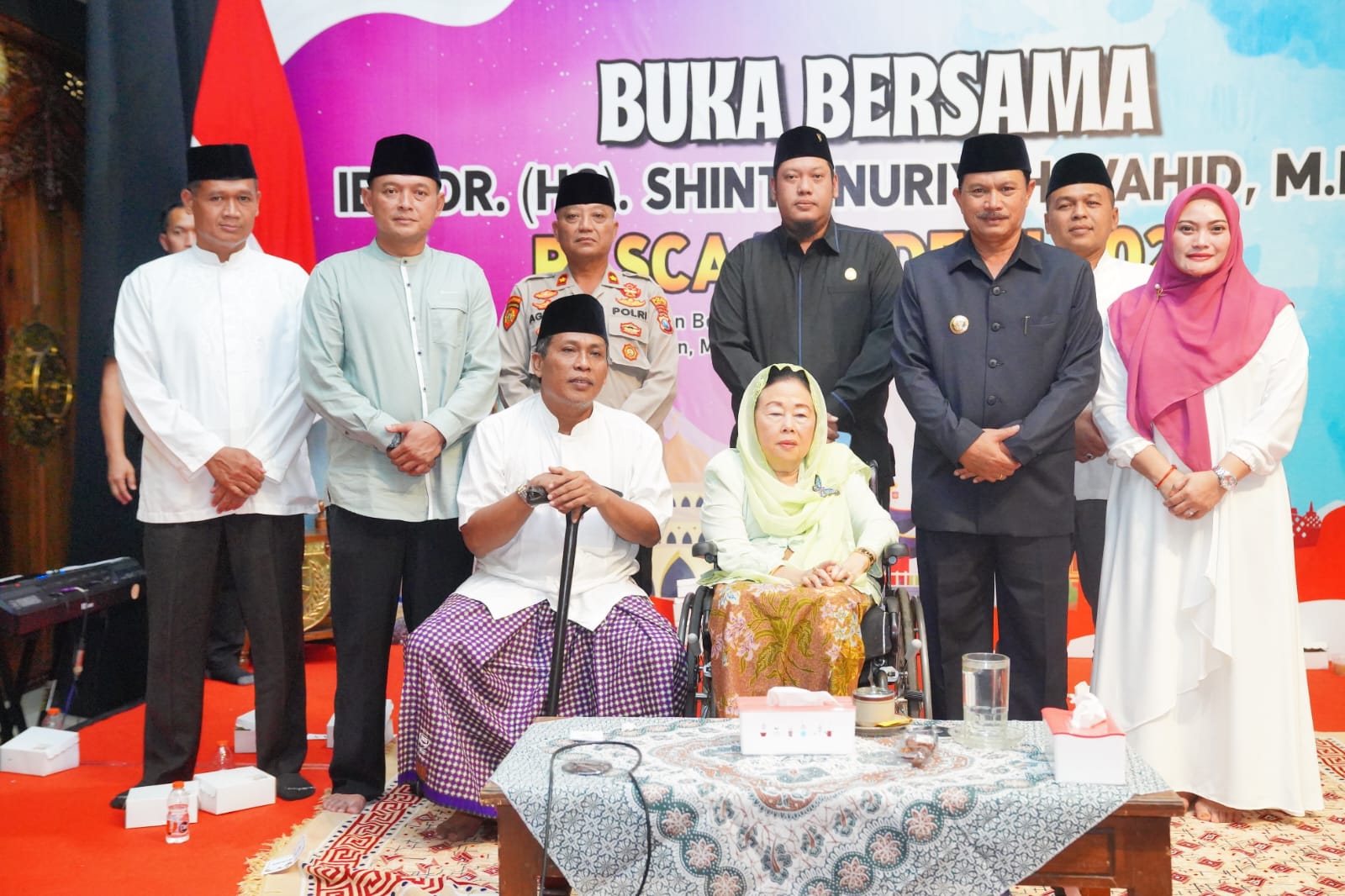 Foto 5 dari 8: Sambut Kedatangan Sinta Nuriyah Wahid, Wali Kota Ajak Masyarakat Teladani Gus Dur