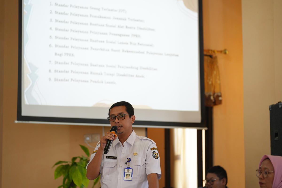 Foto 4 dari 8: Jaring Aspirasi, Dinsos PP dan PA Gelar Forum Konsultasi Publik Bersama Stakeholder